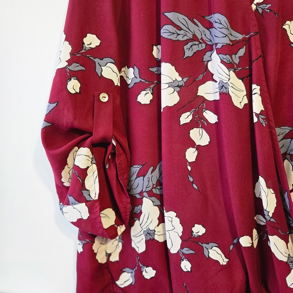 West Kei Burgundy Floral Wrap Style Blouse Top Plus Size XL - Picture 5 of 9